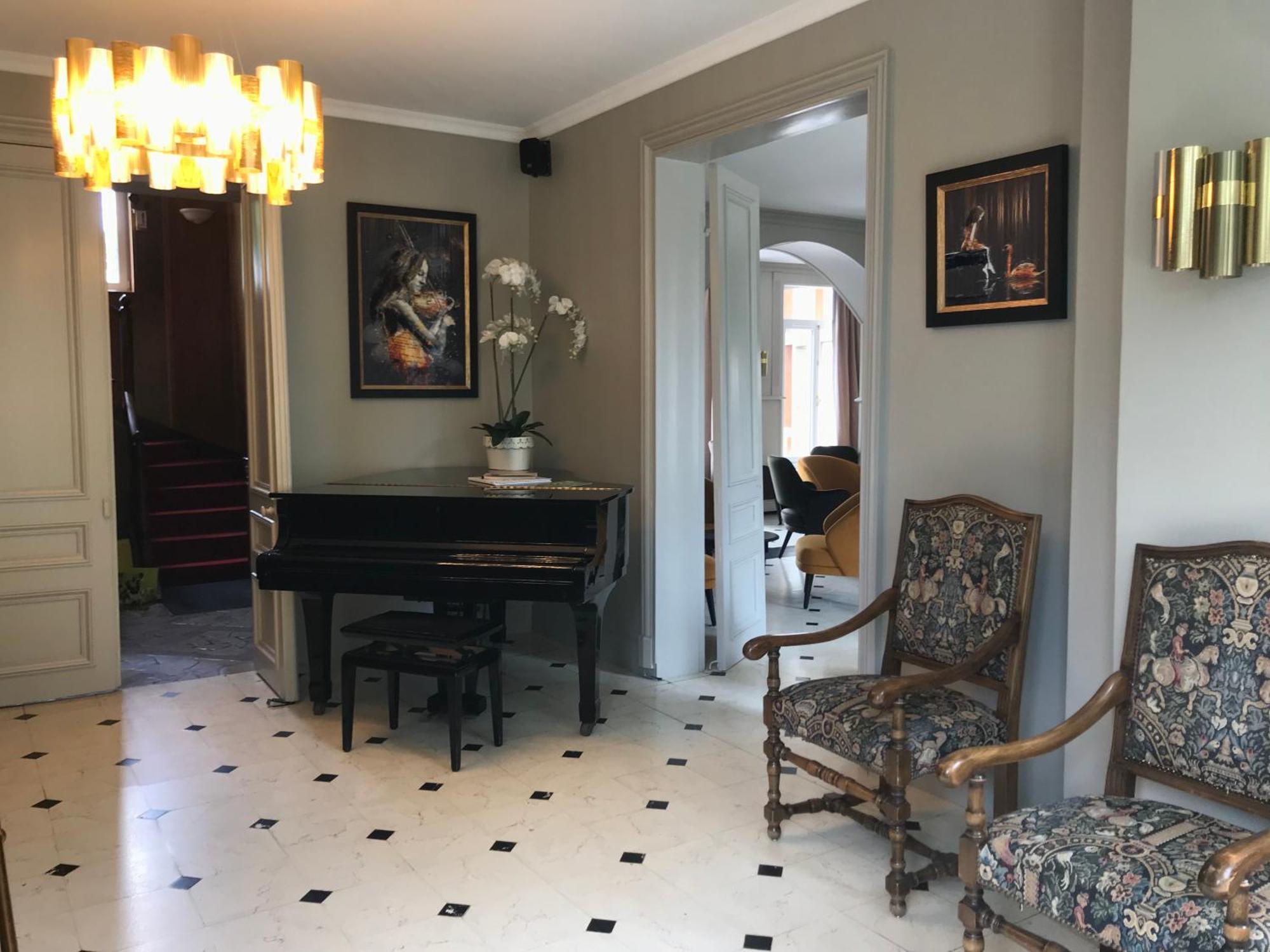 Logis Hotel & Restaurant - Le Chateau Des Tourelles 3 Etoiles Le Wast Eksteriør billede