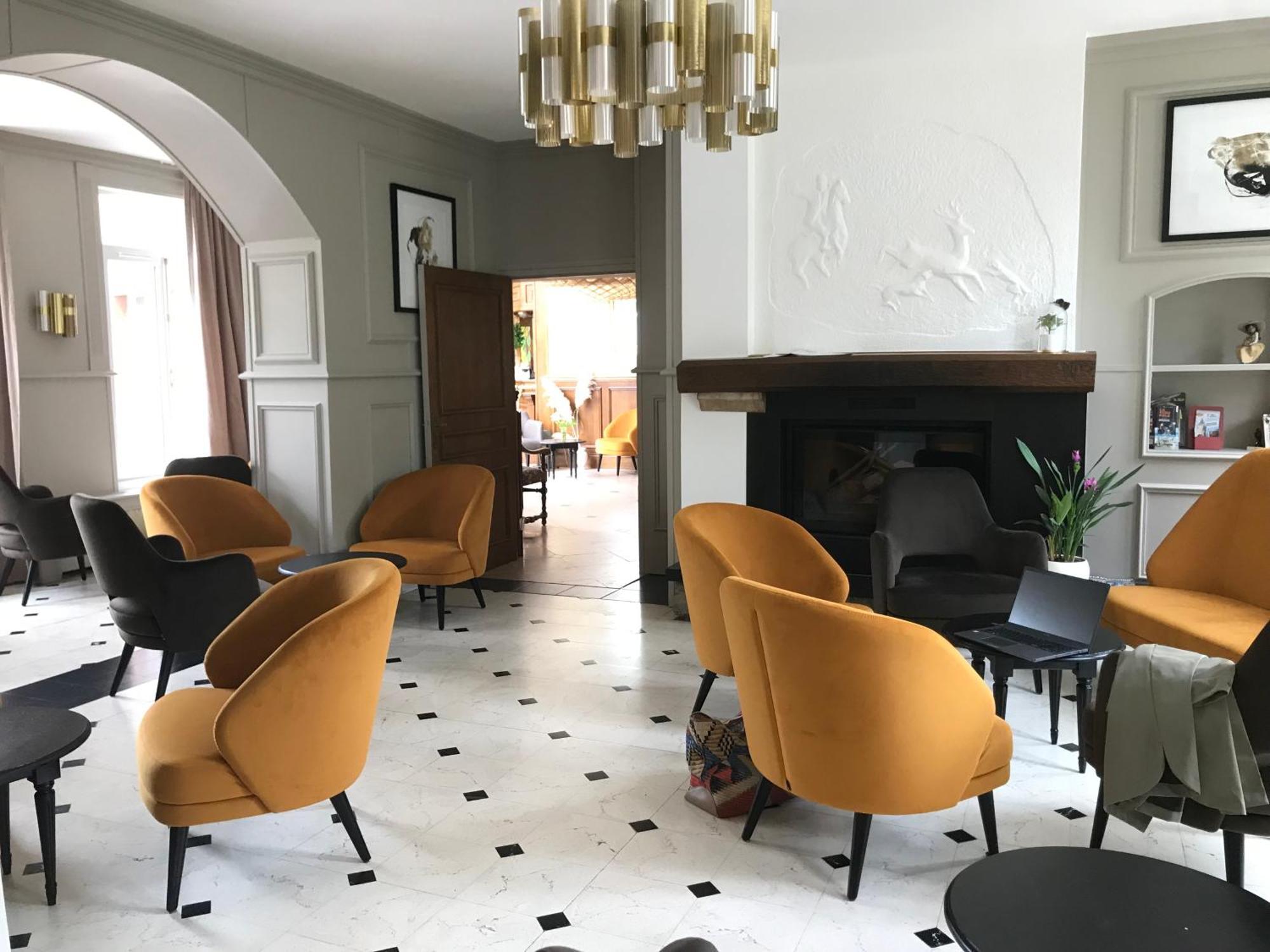 Logis Hotel & Restaurant - Le Chateau Des Tourelles 3 Etoiles Le Wast Eksteriør billede